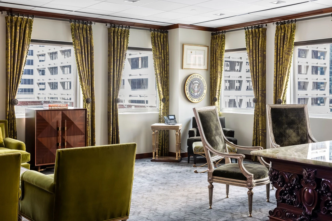 Client lounge at Robertson’s Houston office